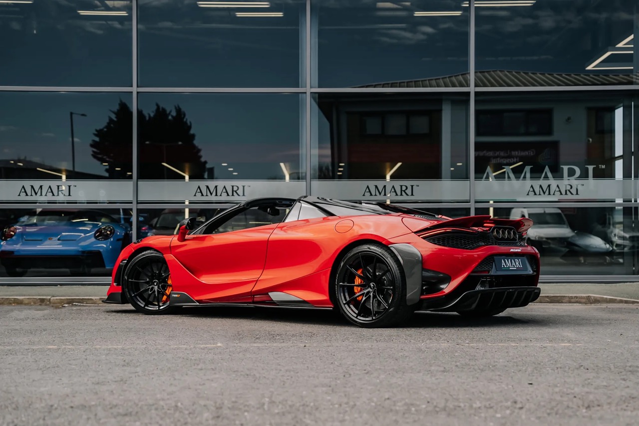 2022 McLaren 765LT Spider, 10/20