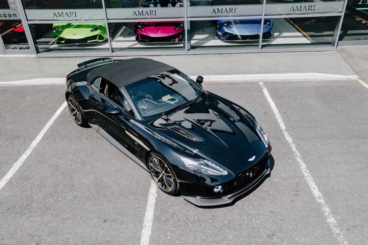 2018 Aston Martin Vanquish Zagato Volante, 16/20