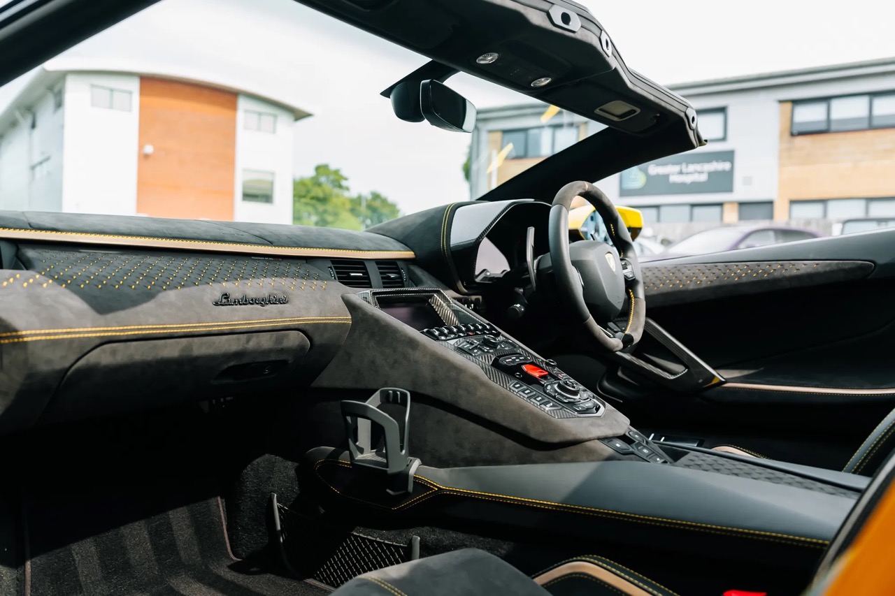 2022 Lamborghini Aventador LP780-4 Ultimae Roadster, 4/20