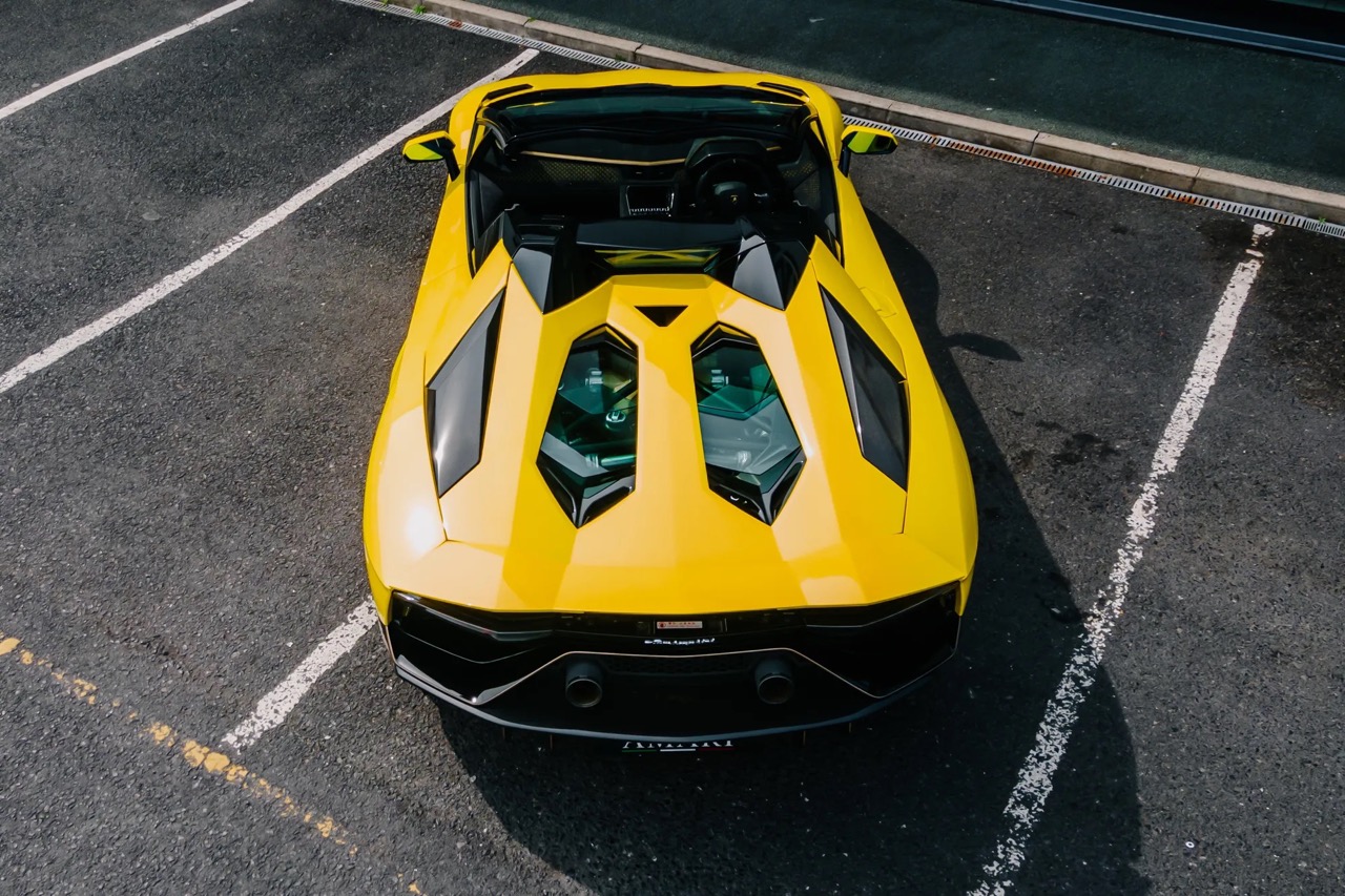 2022 Lamborghini Aventador LP780-4 Ultimae Roadster, 14/20