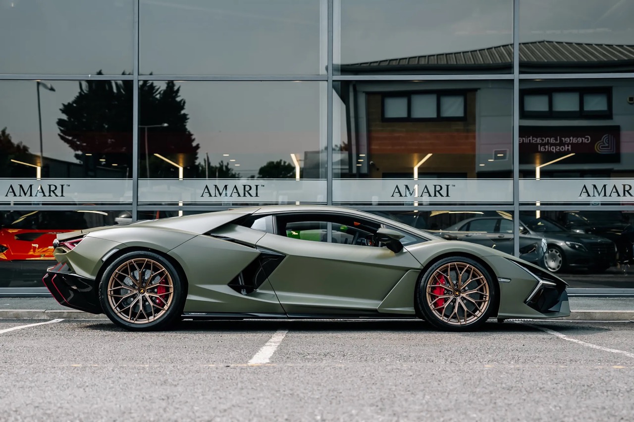 2024 Lamborghini Revuelto, 6/20