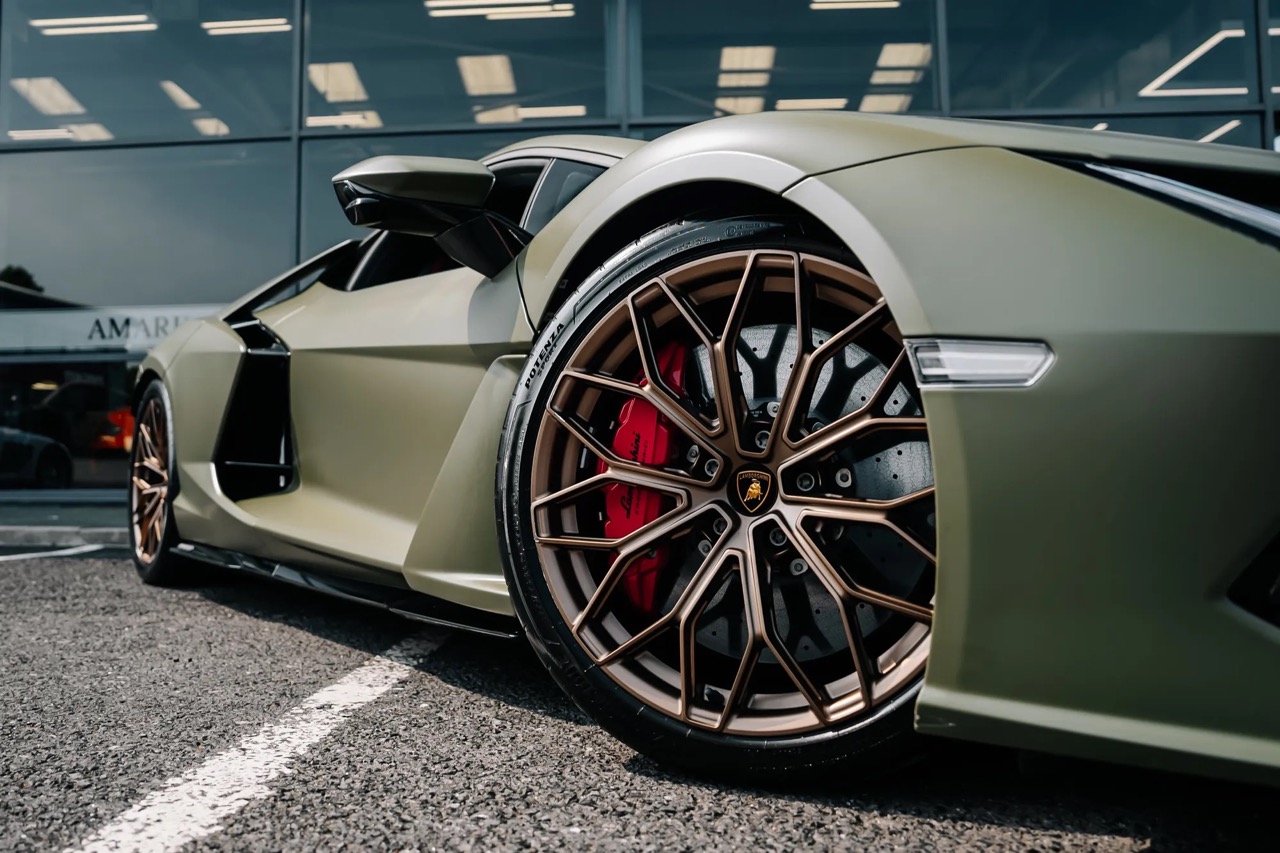 2024 Lamborghini Revuelto, 9/20