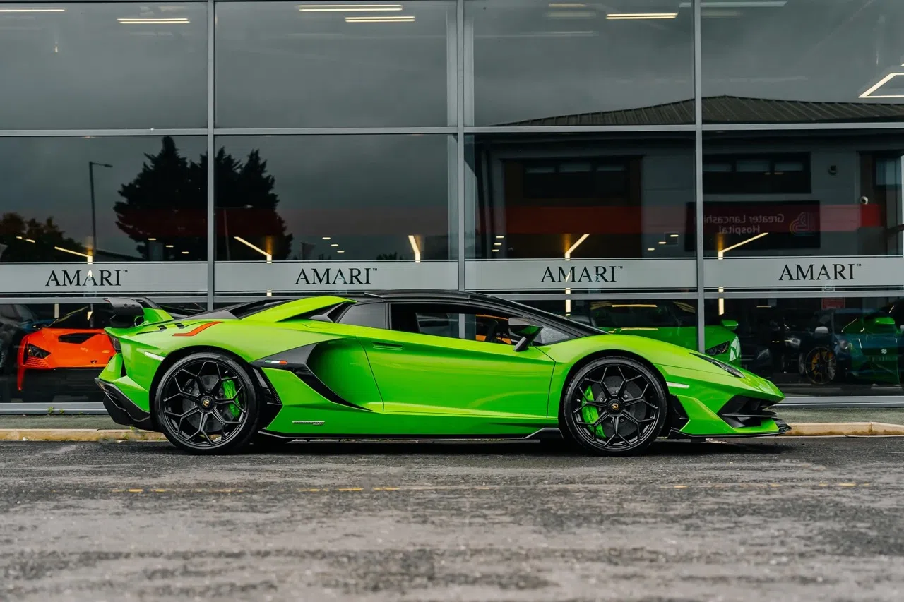 2022 Lamborghini Aventador SVJ LP 770-4 for sale, exterior, Verde Mantis