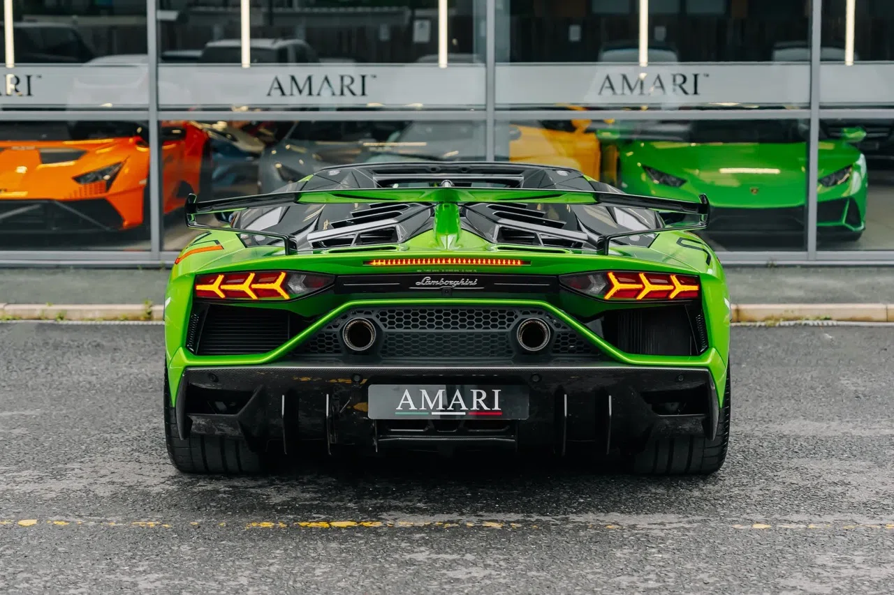 2022 Lamborghini Aventador SVJ LP 770-4 for sale, exterior, Verde Mantis