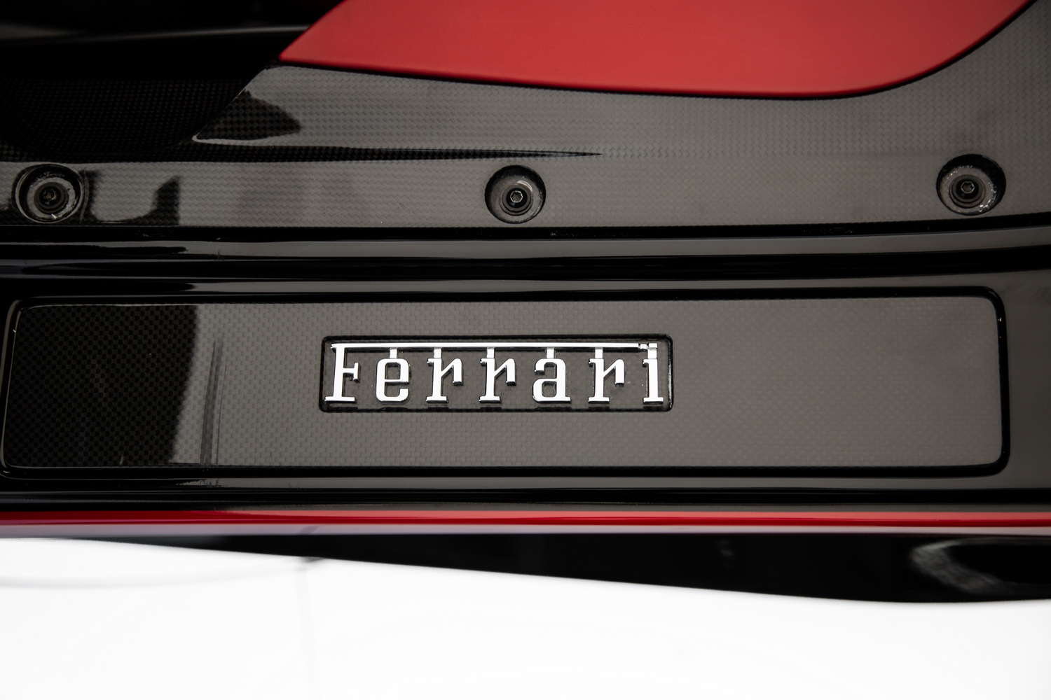 2020 Ferrari Monza SP1, 7/9