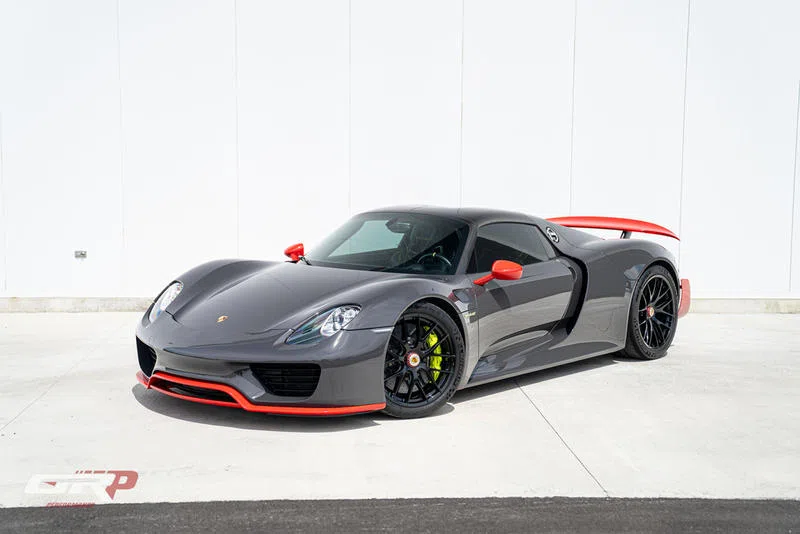 2015 Porsche 918 Spyder for sale, front three-quarter view
