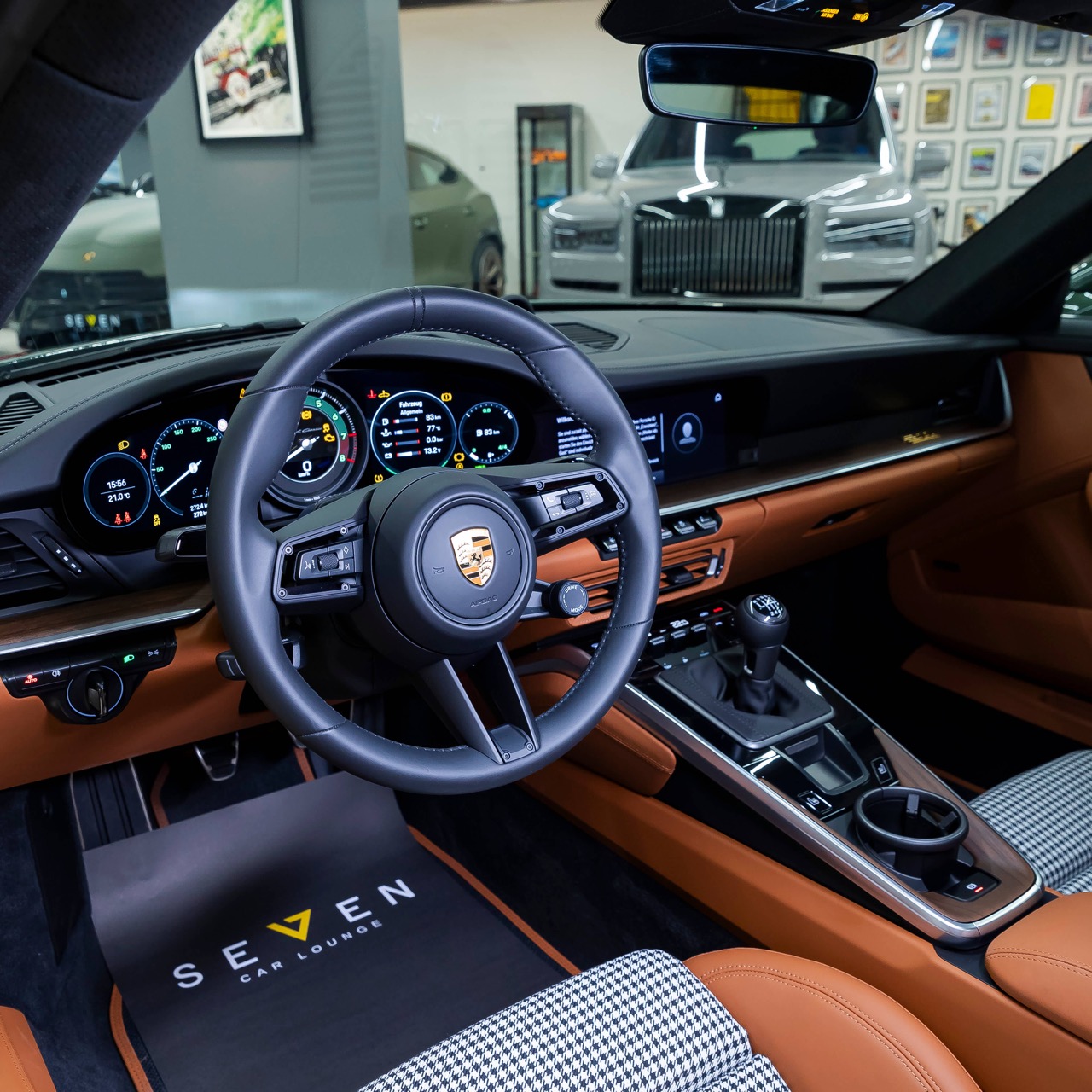2022 Porsche 992 Sport Classic, 2/14