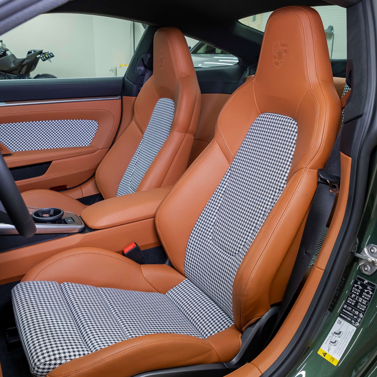 2022 Porsche 992 Sport Classic, 13/14