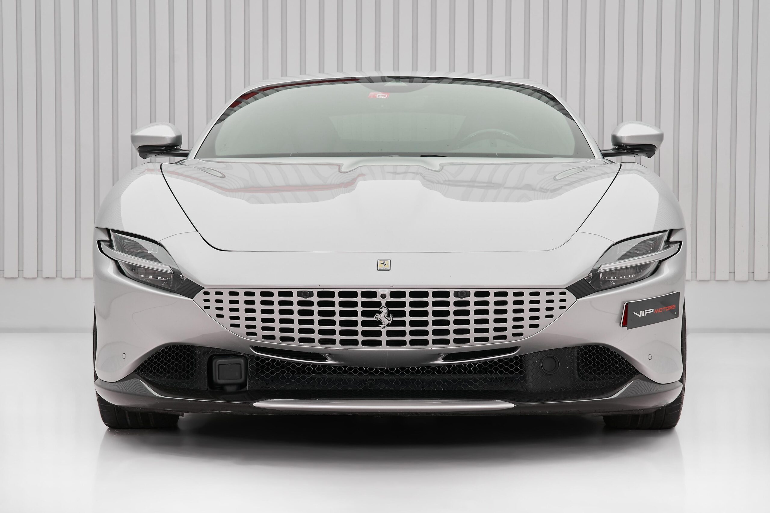 2020 Ferrari Roma, 2/11