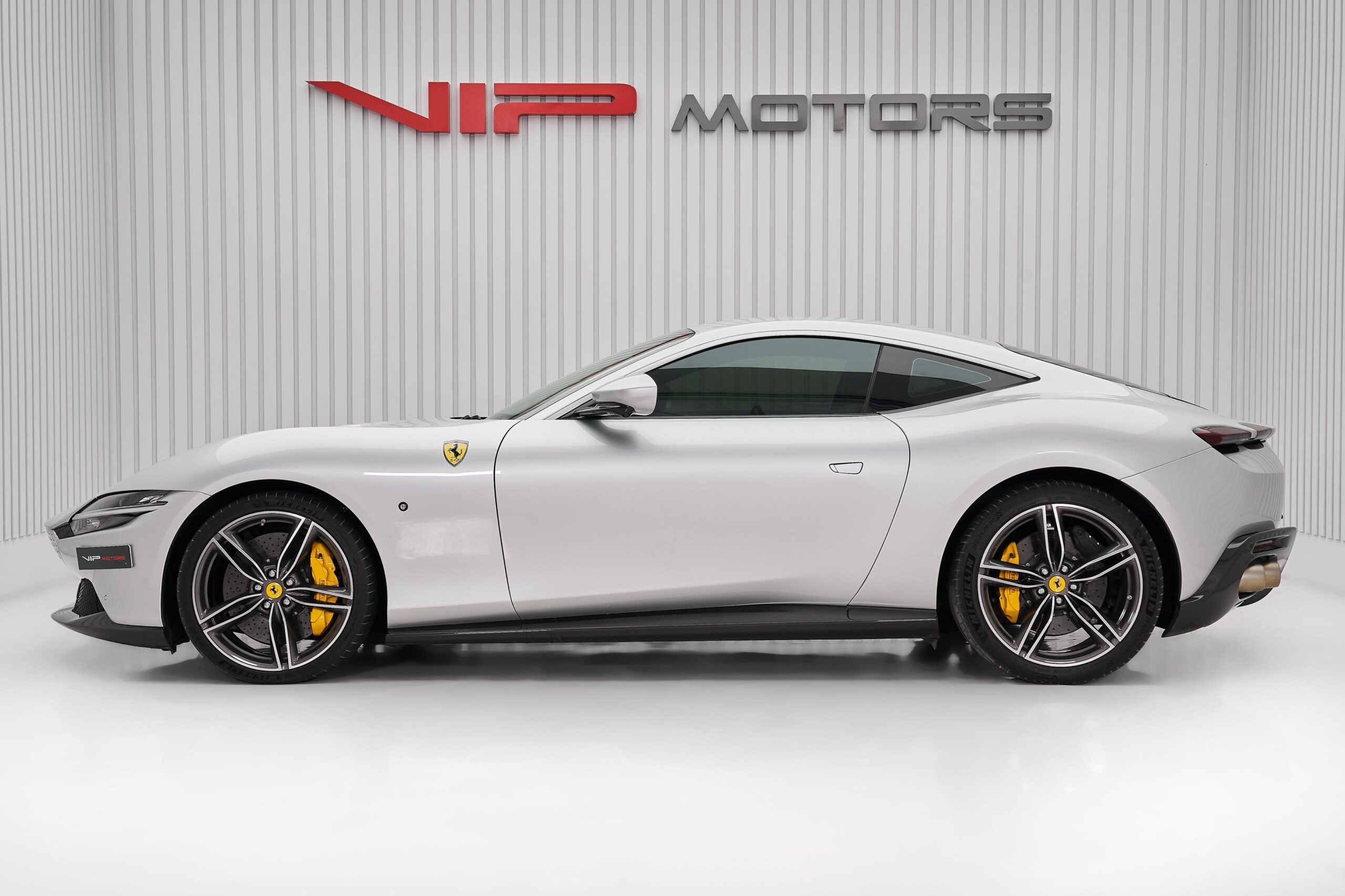 2020 Ferrari Roma, 7/11