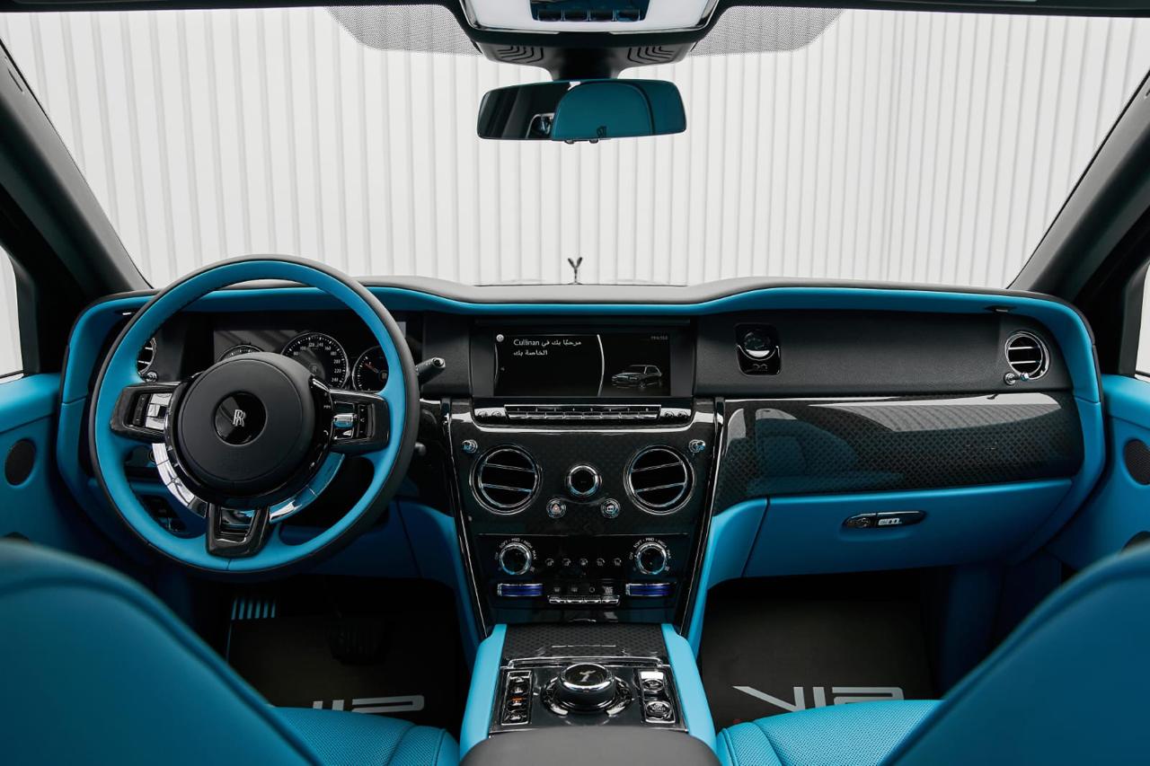 2024 Rolls-Royce Cullinan, 12/15