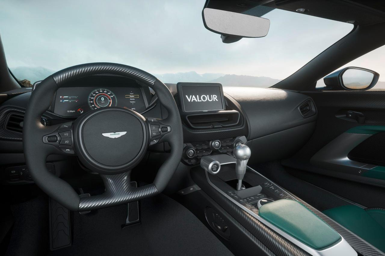2023 Aston Martin Valour, 6/10