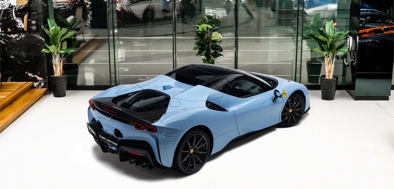 2023 Ferrari SF90 Spider Assetto Fiorano, 2/20