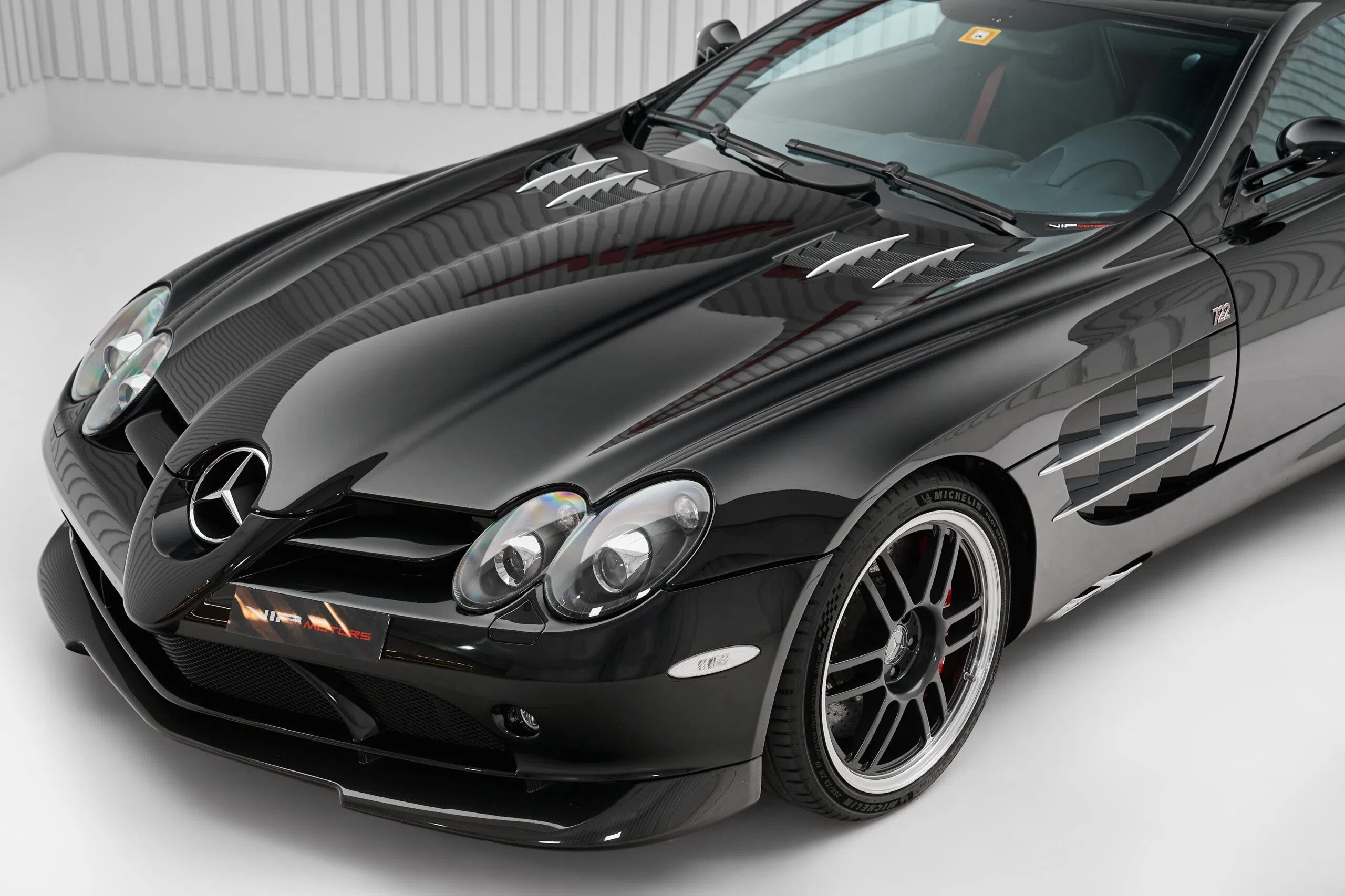 2007 Mercedes-Benz SLR 722 Roadster for sale, exterior