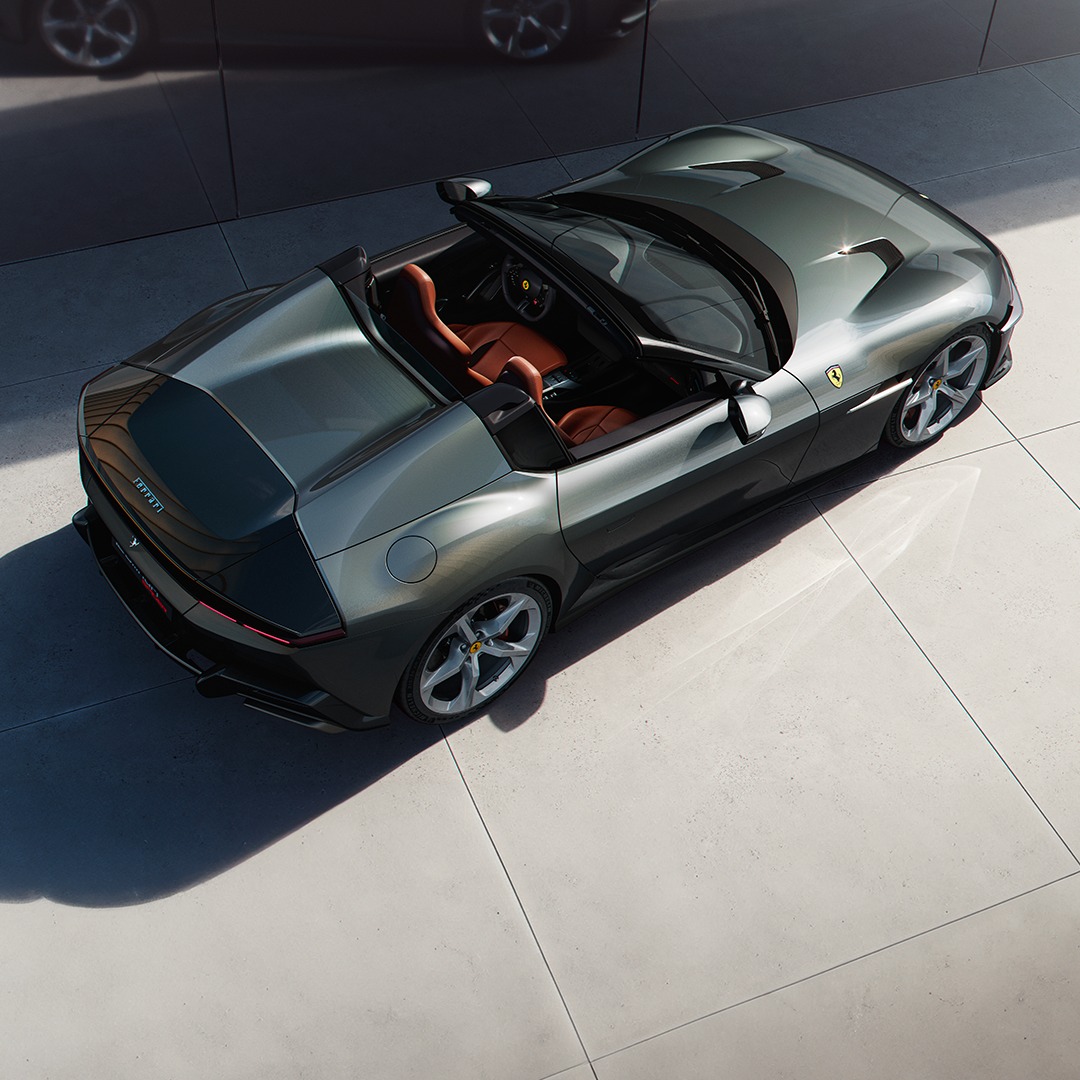 2025 FERRARI 12CILINDRI SPIDER, 2/5