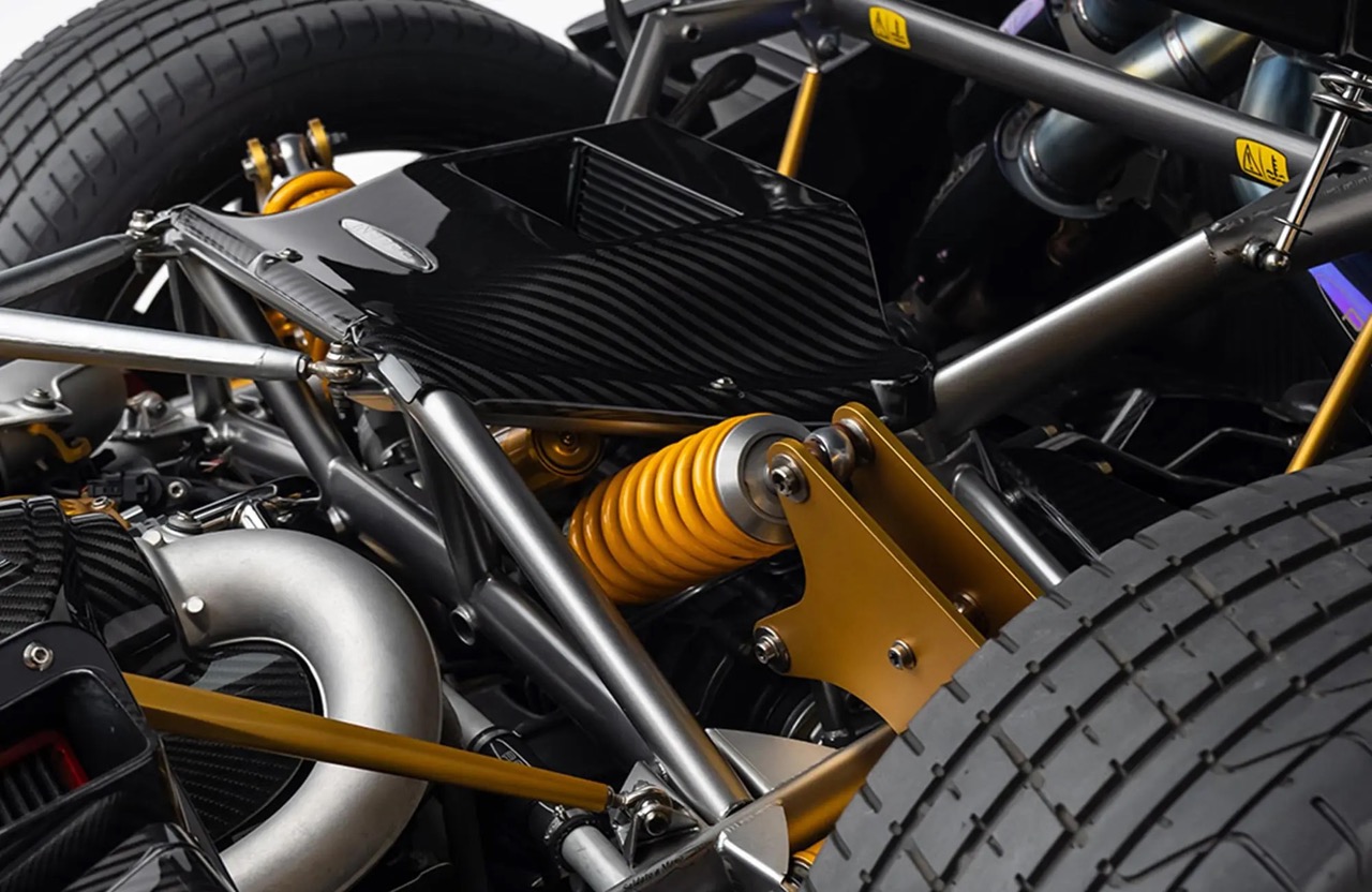 2024 PAGANI HUAYRA CARBON EDITION, 14/16