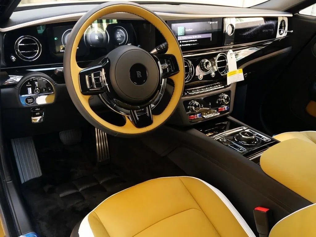 2024 Rolls-Royce Spectre Demonstrator interior, dashboard