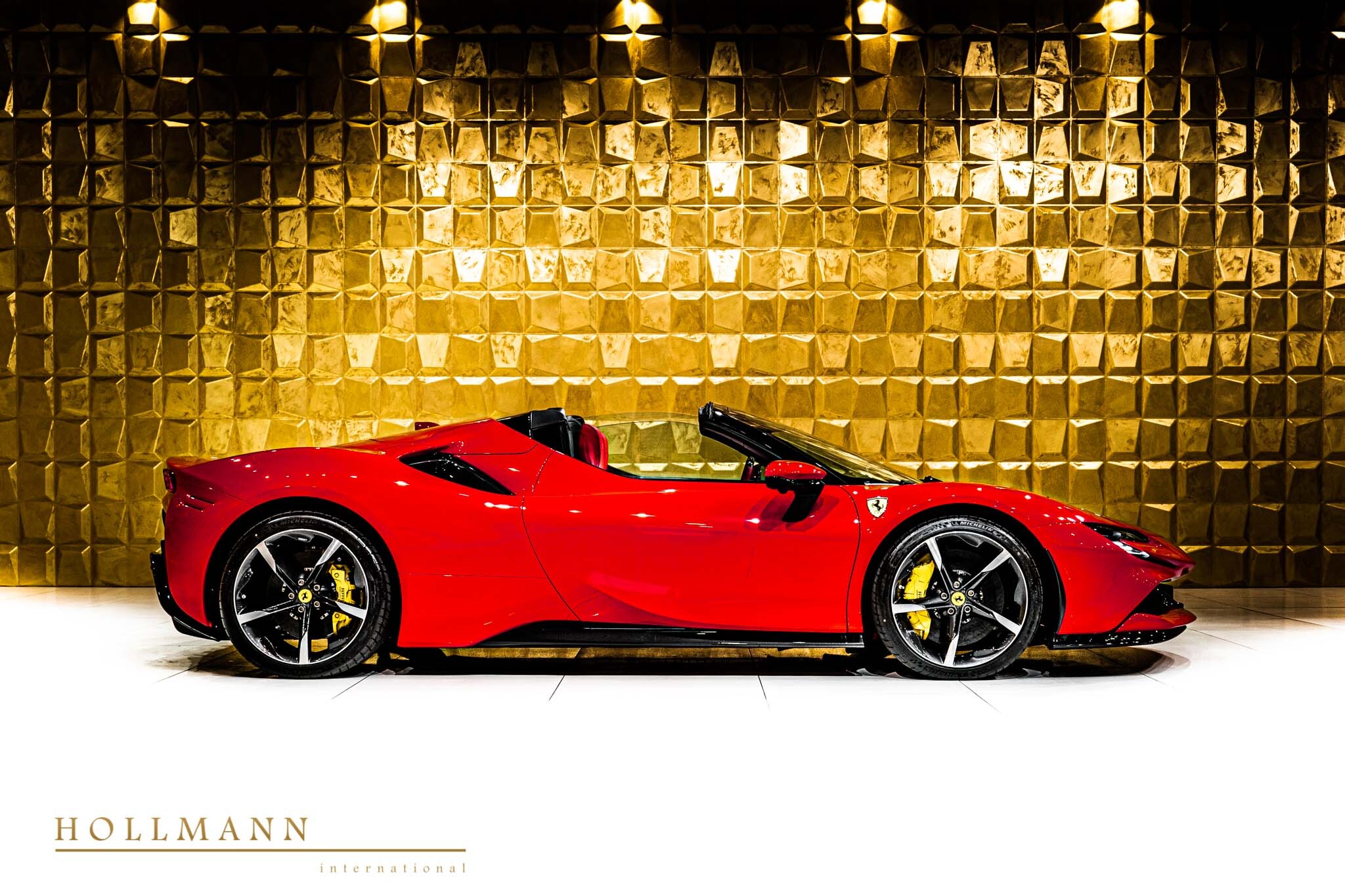 2024 Ferrari SF90 Spider, 18/20