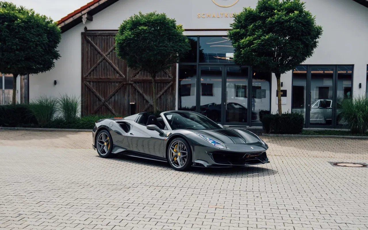 2020 Ferrari 488 Pista Spider