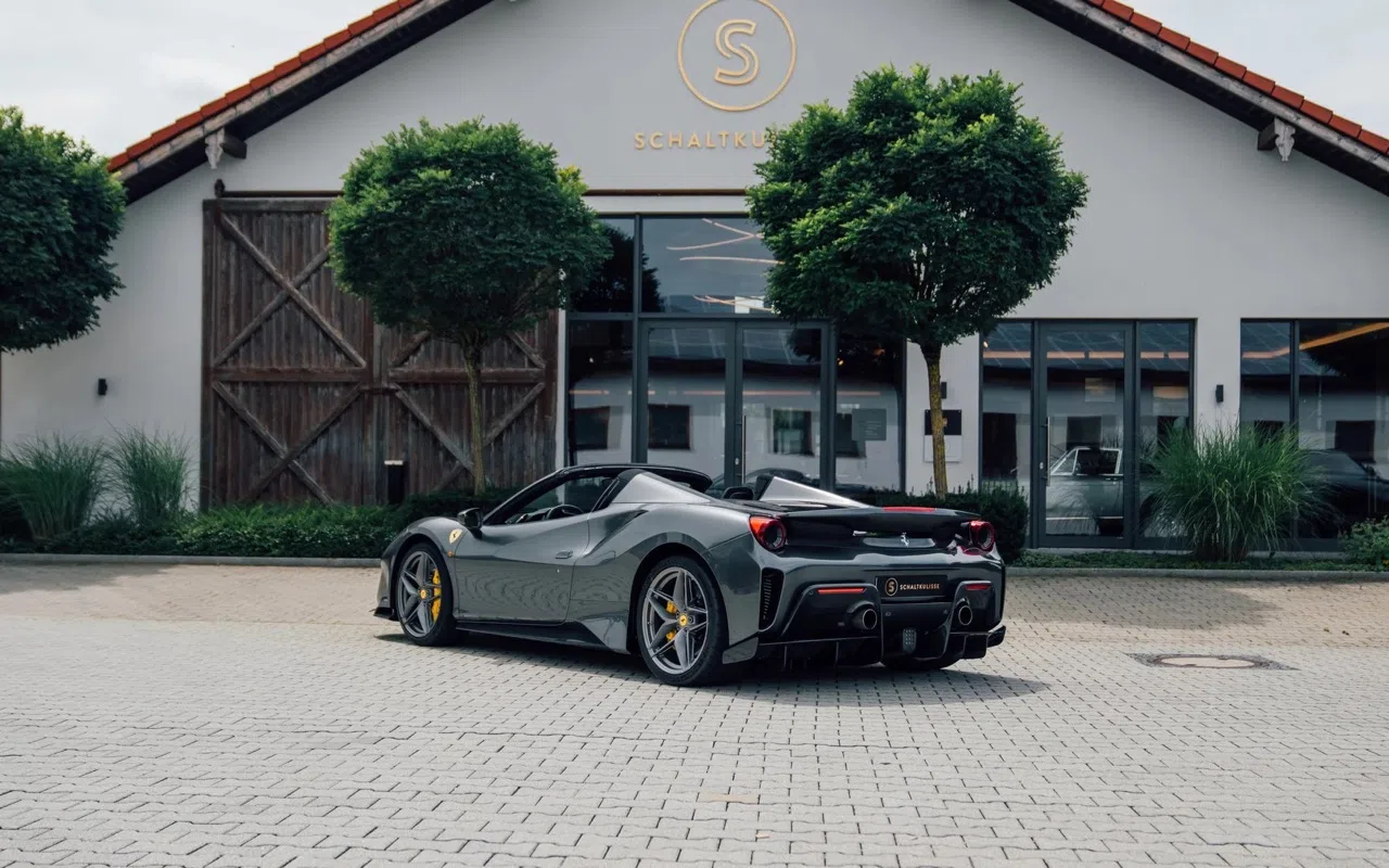 2020 Ferrari 488 Pista Spider for sale, exterior, Grigio Silverstone
