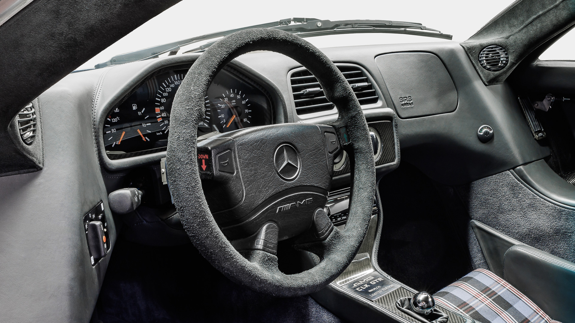 1999 MERCEDES-BENZ AMG CLK GTR, 16/20