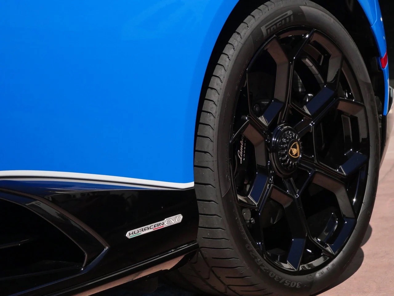2023 Lamborghini Huracan EVO 60th Anniversary Edition, 5/11