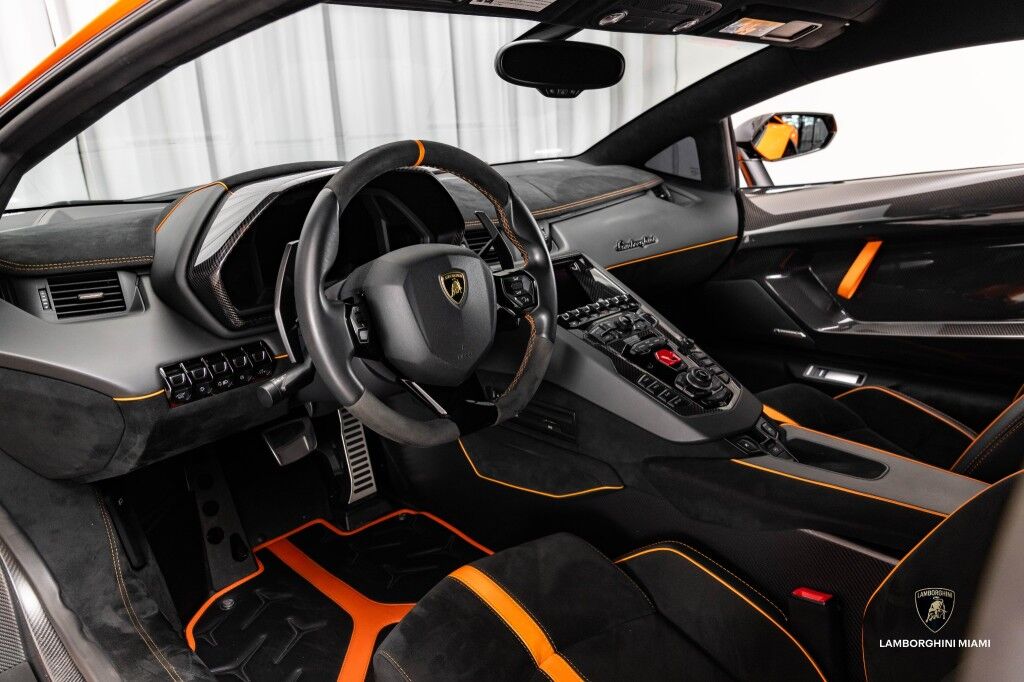 2020 LAMBORGHINI AVENTADOR SVJ, 3/20