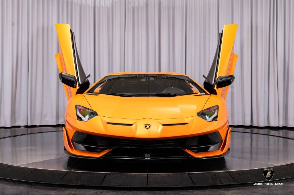 2020 LAMBORGHINI AVENTADOR SVJ, 6/20