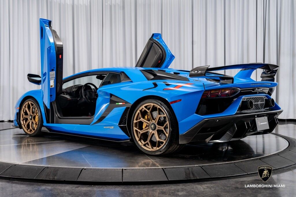 2019 Lamborghini Aventador SVJ