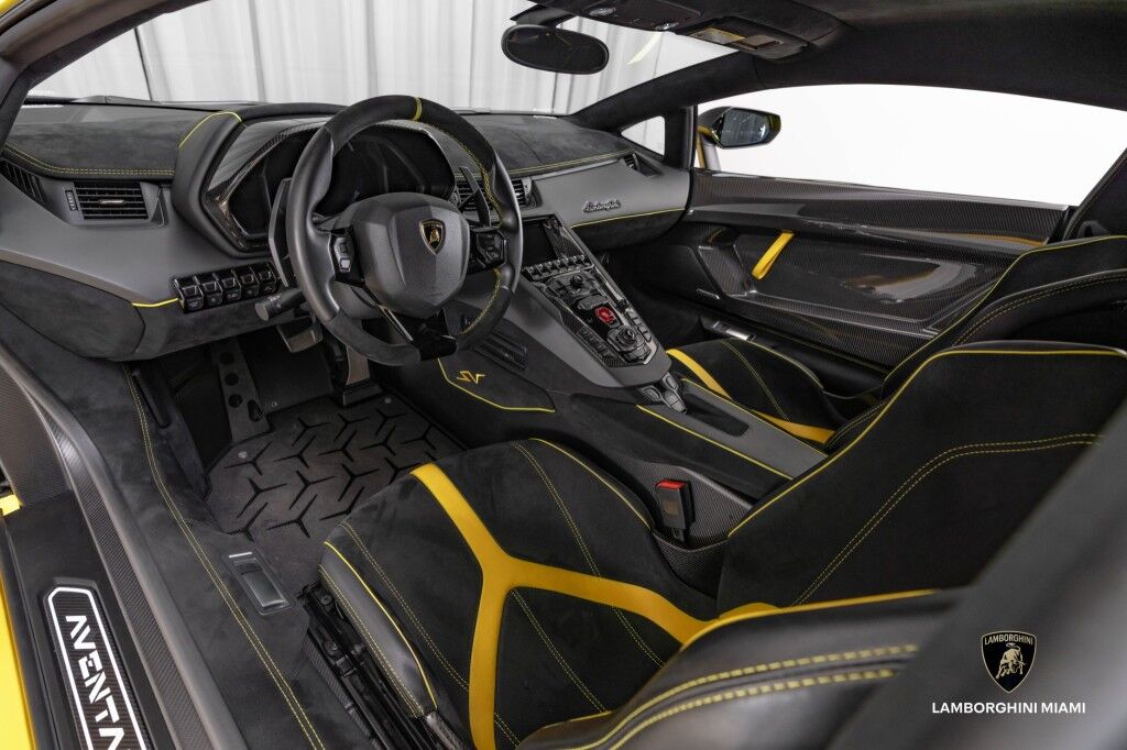 2017 Lamborghini Aventador SV, 3/20