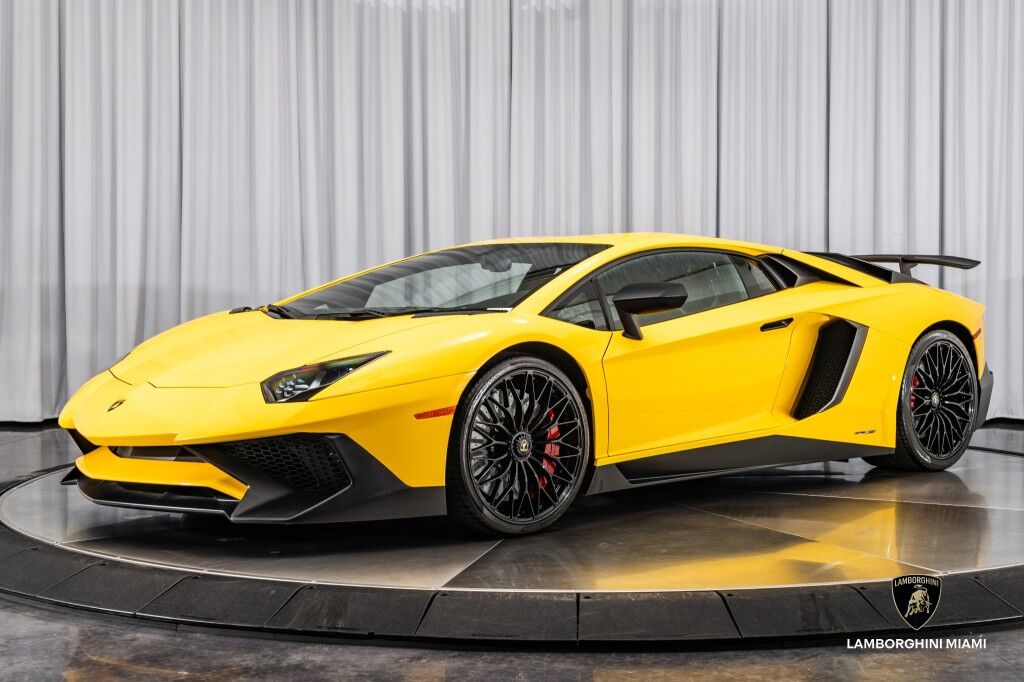 2017 Lamborghini Aventador SV, 6/20