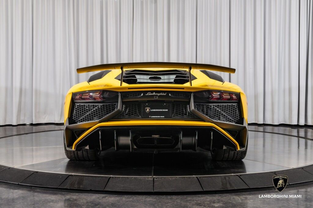 2017 Lamborghini Aventador SV, 7/20