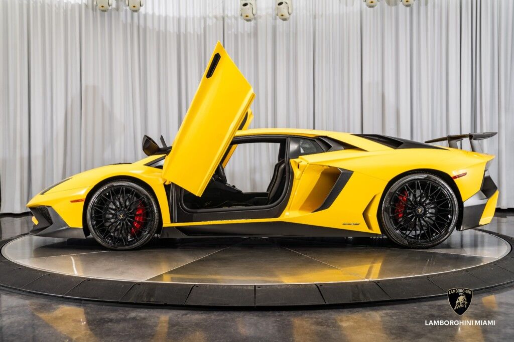 2017 Lamborghini Aventador SV, 8/20