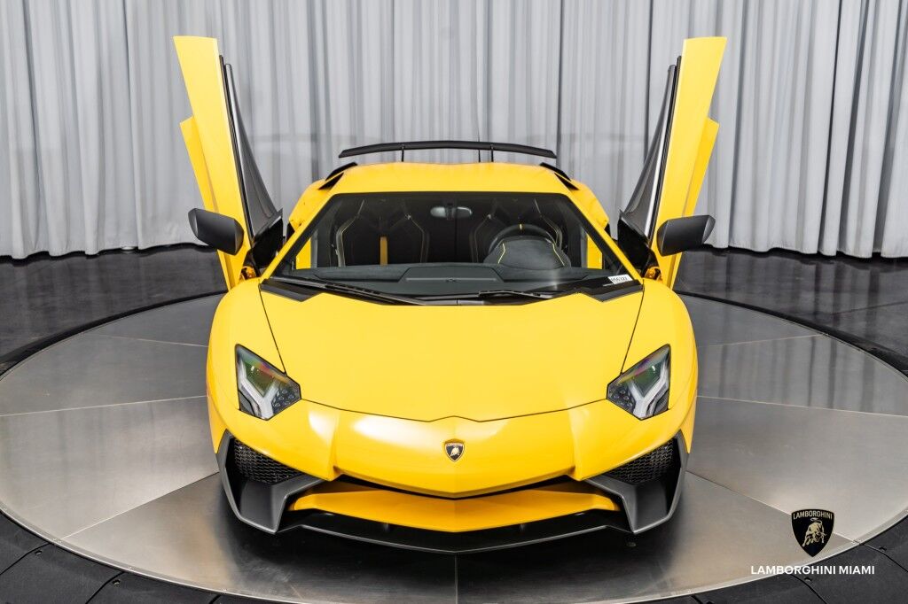 2017 Lamborghini Aventador SV, 9/20