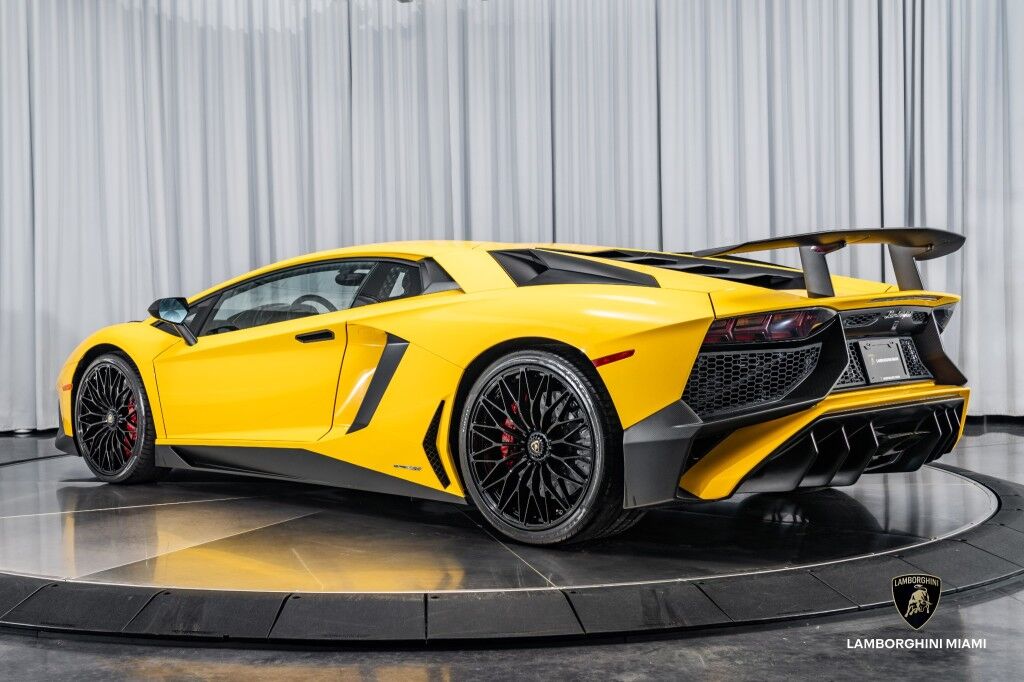 2017 Lamborghini Aventador SV, 12/20