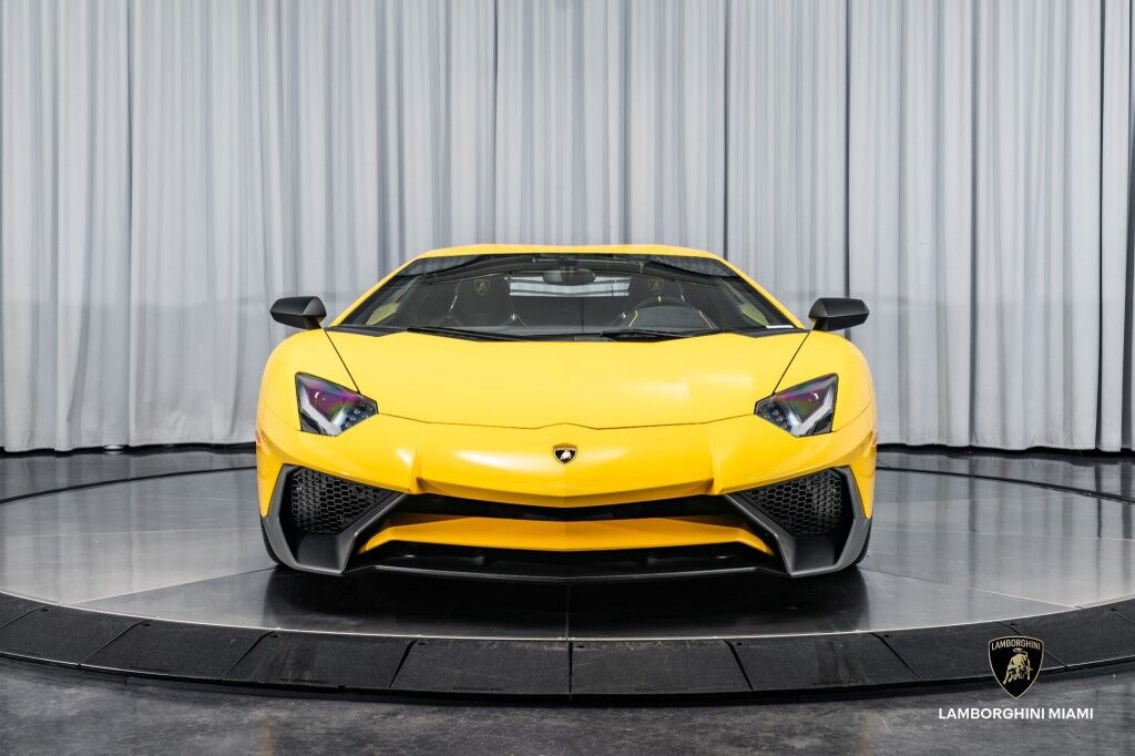 2017 Lamborghini Aventador SV, 13/20