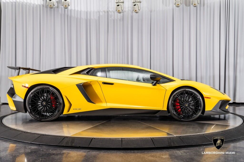 2017 Lamborghini Aventador SV, 14/20