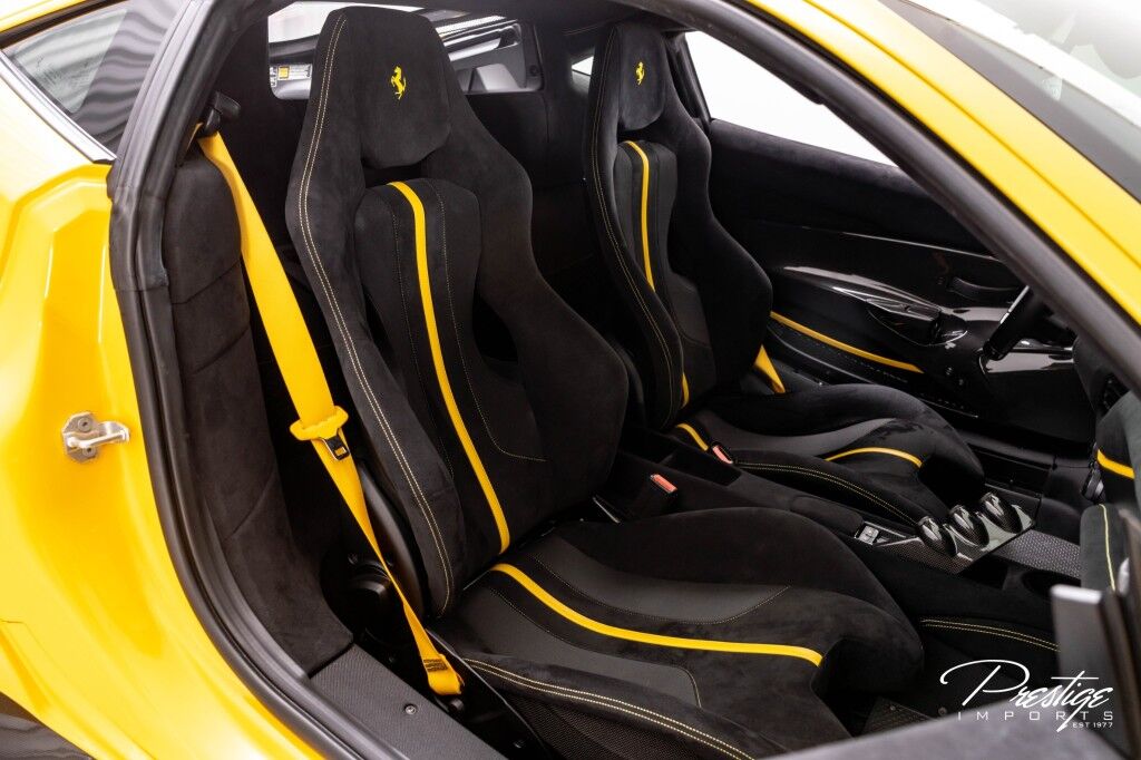 2020 Ferrari 488 Pista, 12/16