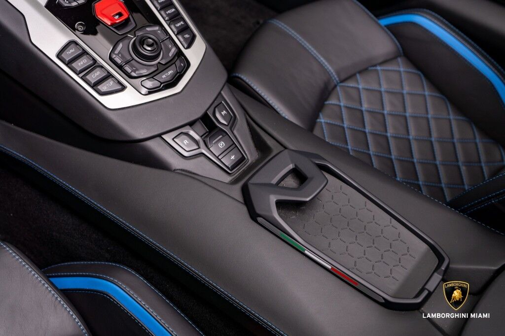 2019 Lamborghini Aventador S, 7/20
