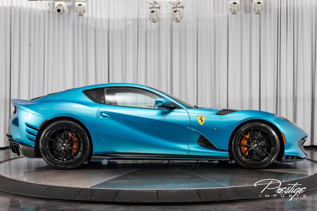 2023 Ferrari 812 Competizione, 29/30