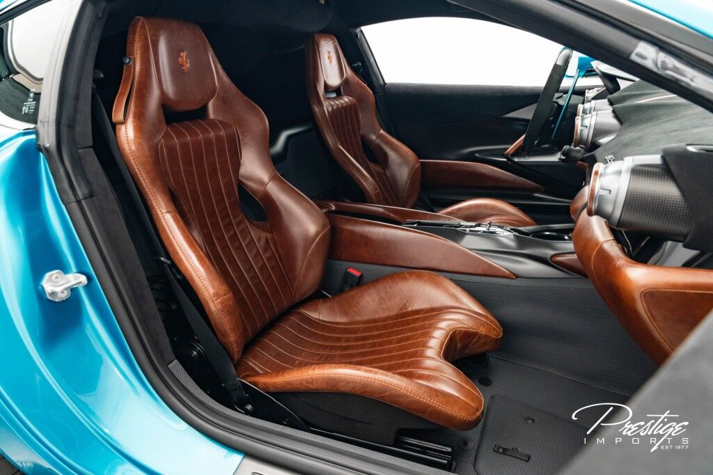 2023 Ferrari 812 Competizione, 30/30