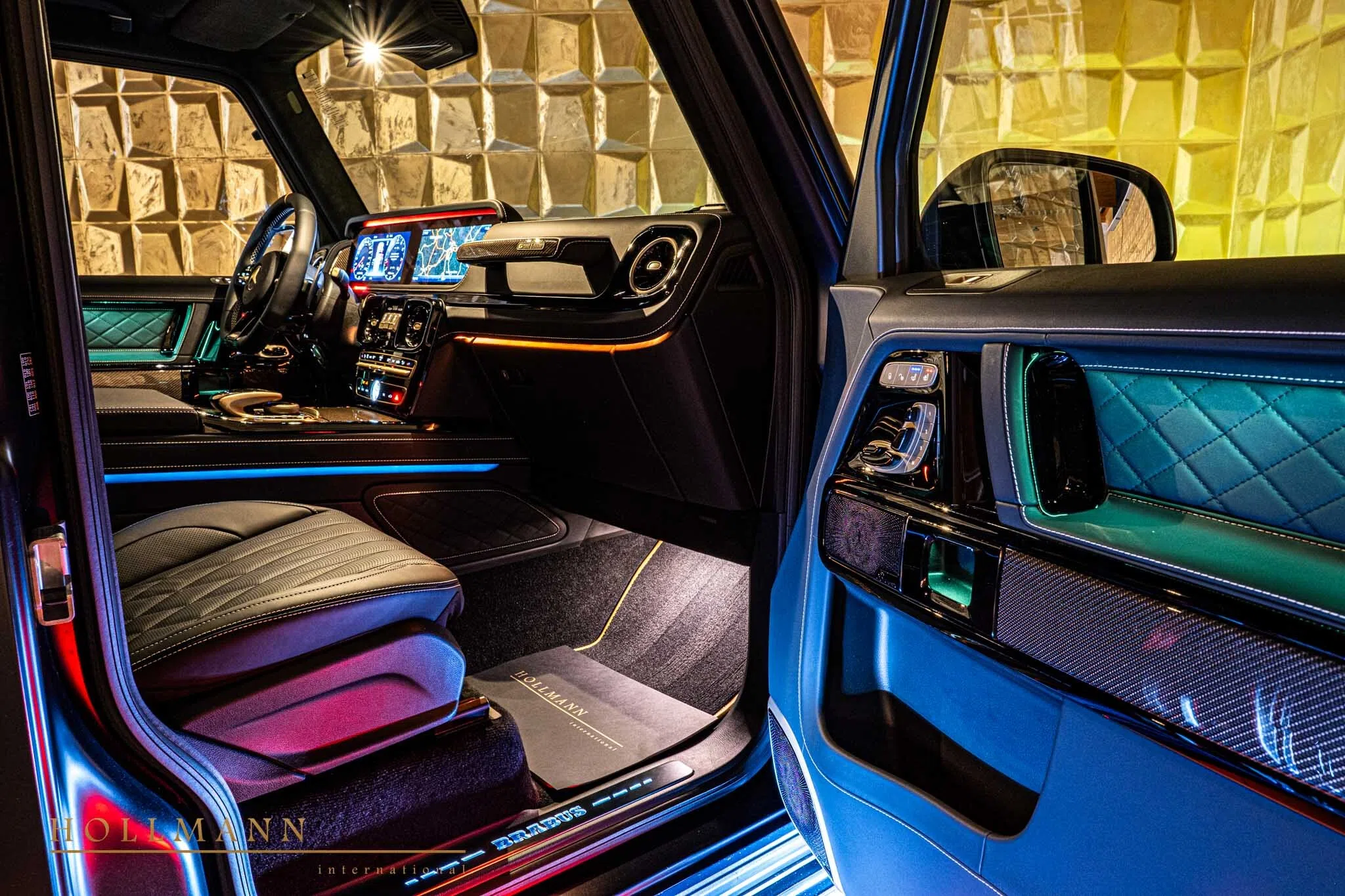 2024 BRABUS G 800 interior, seats