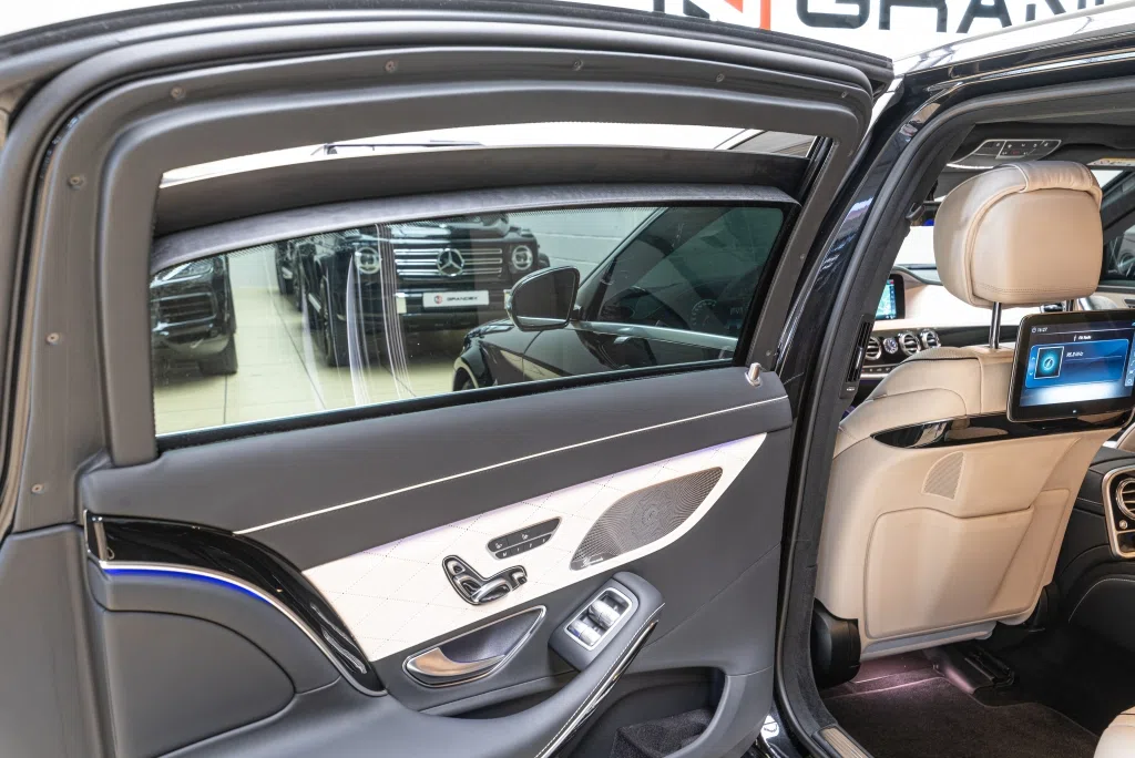 2019 Mercedes-Maybach S 560 4M*4 Sitze*ARMORED B6 - GRANDEX interior, door panel, Beige