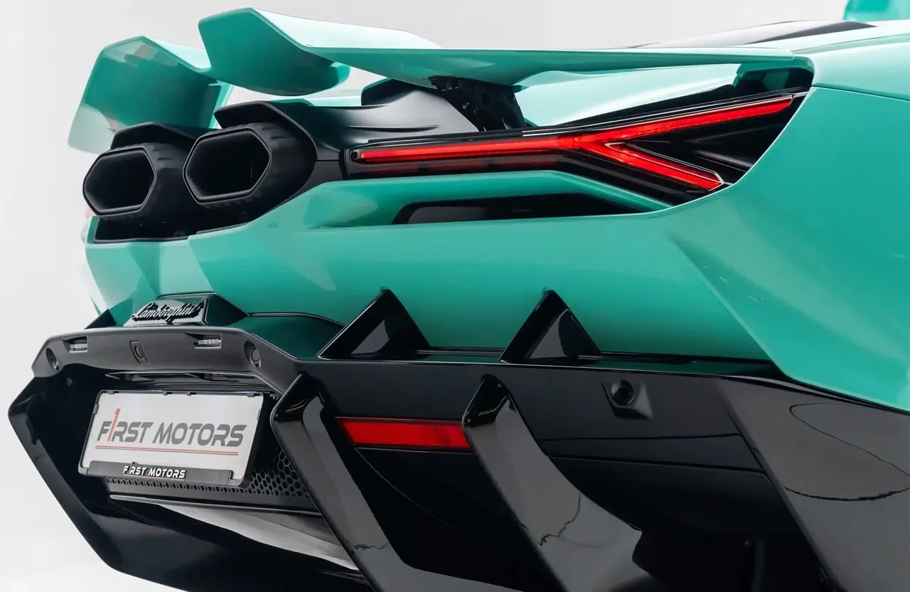 2024 Lamborghini Revuelto for sale, exterior, Verde Thebe