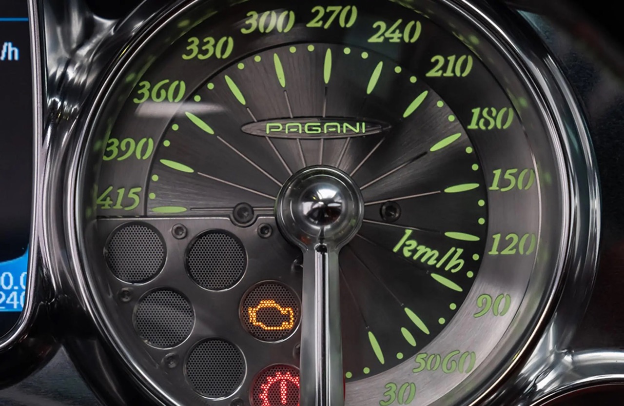 2014 Pagani Huayra Carbon Edition, 10/39
