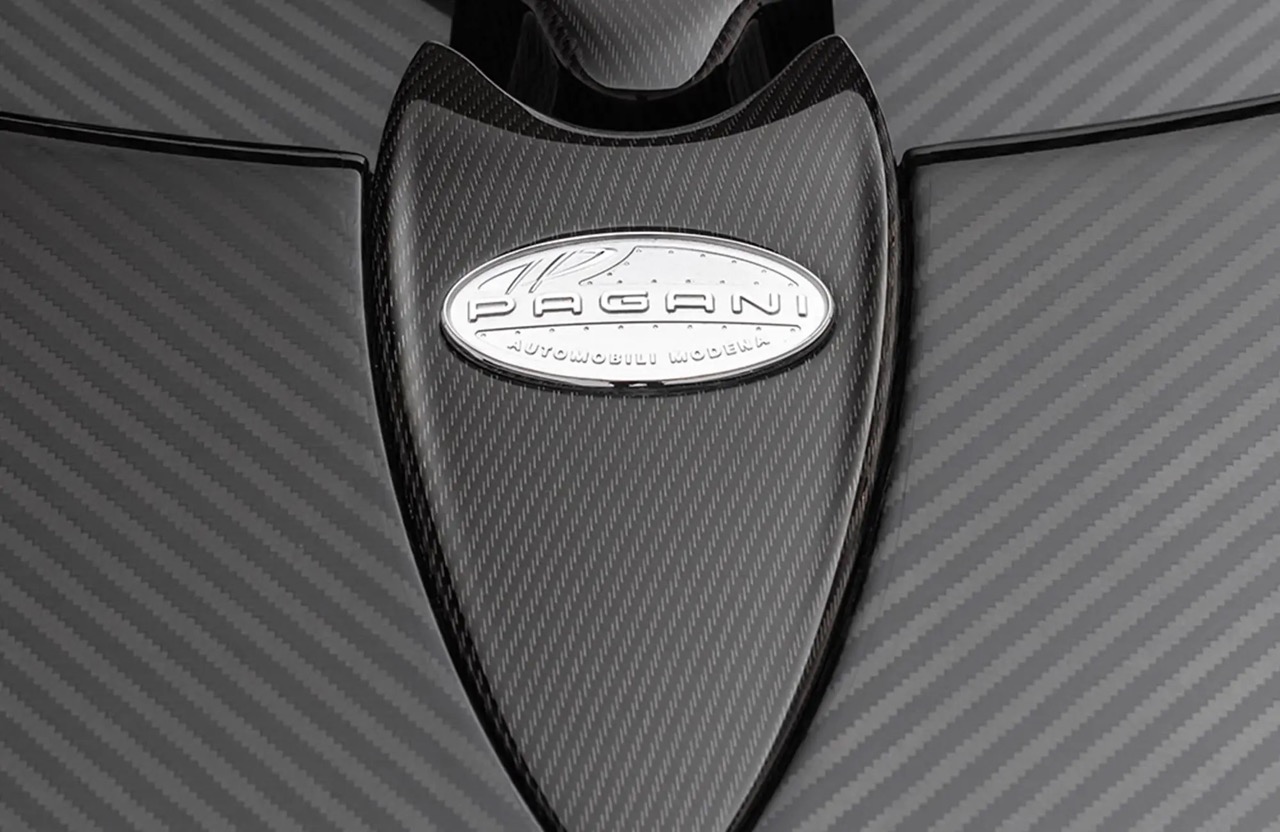 2014 Pagani Huayra Carbon Edition, 16/39