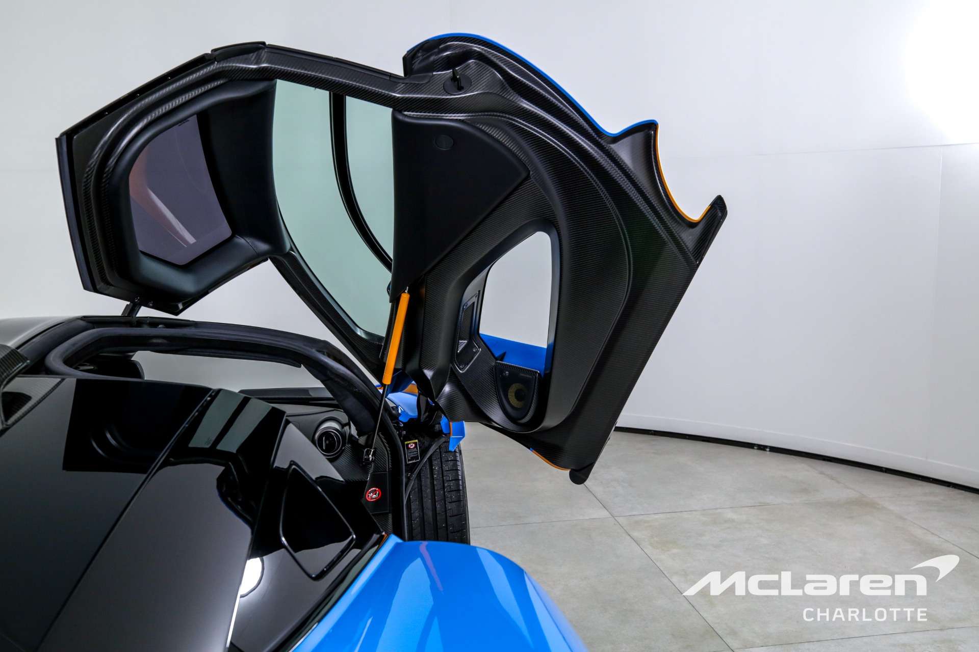 2019 McLaren Senna, 15/20