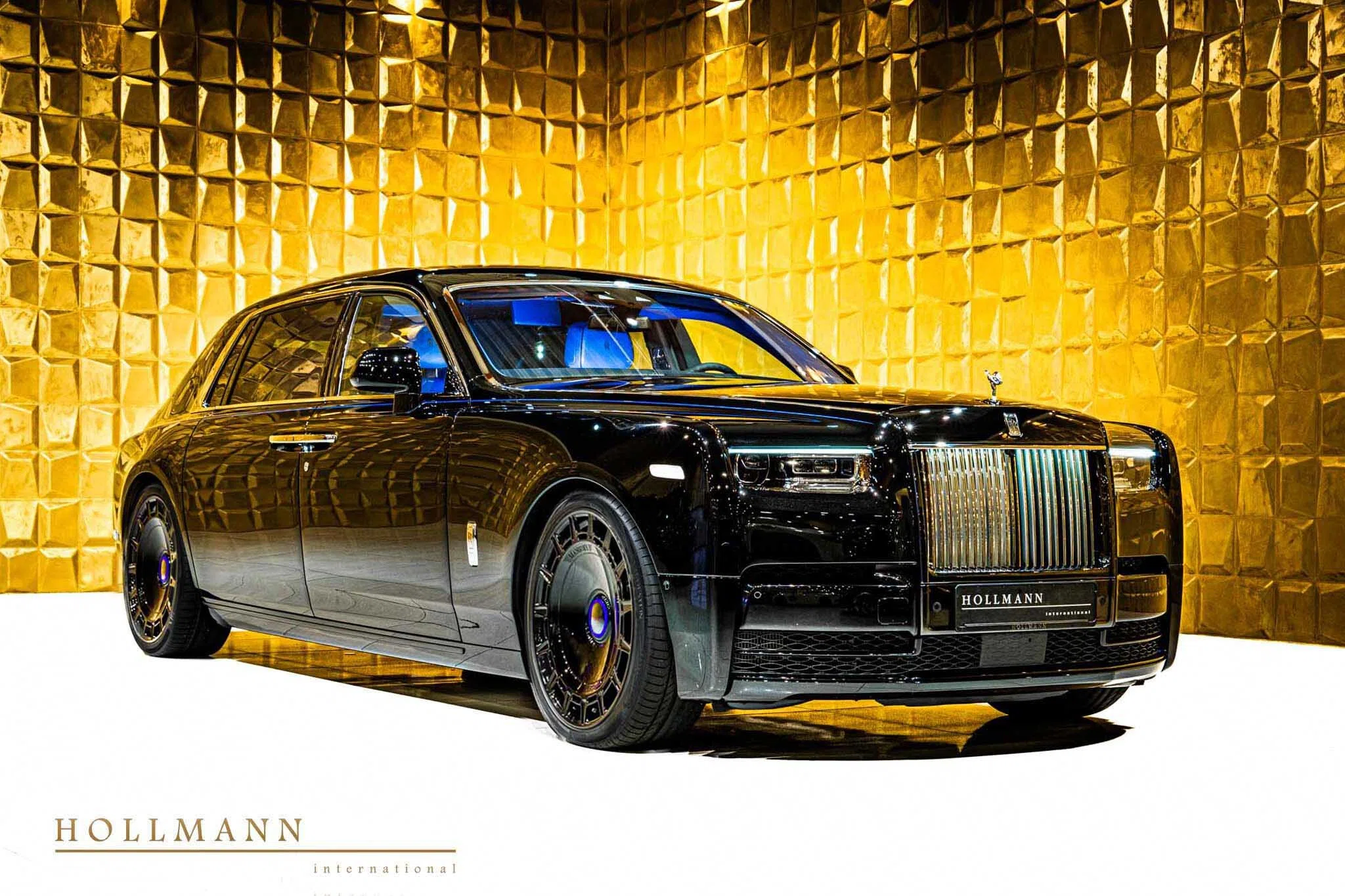 2024 Rolls-Royce Phantom EWB