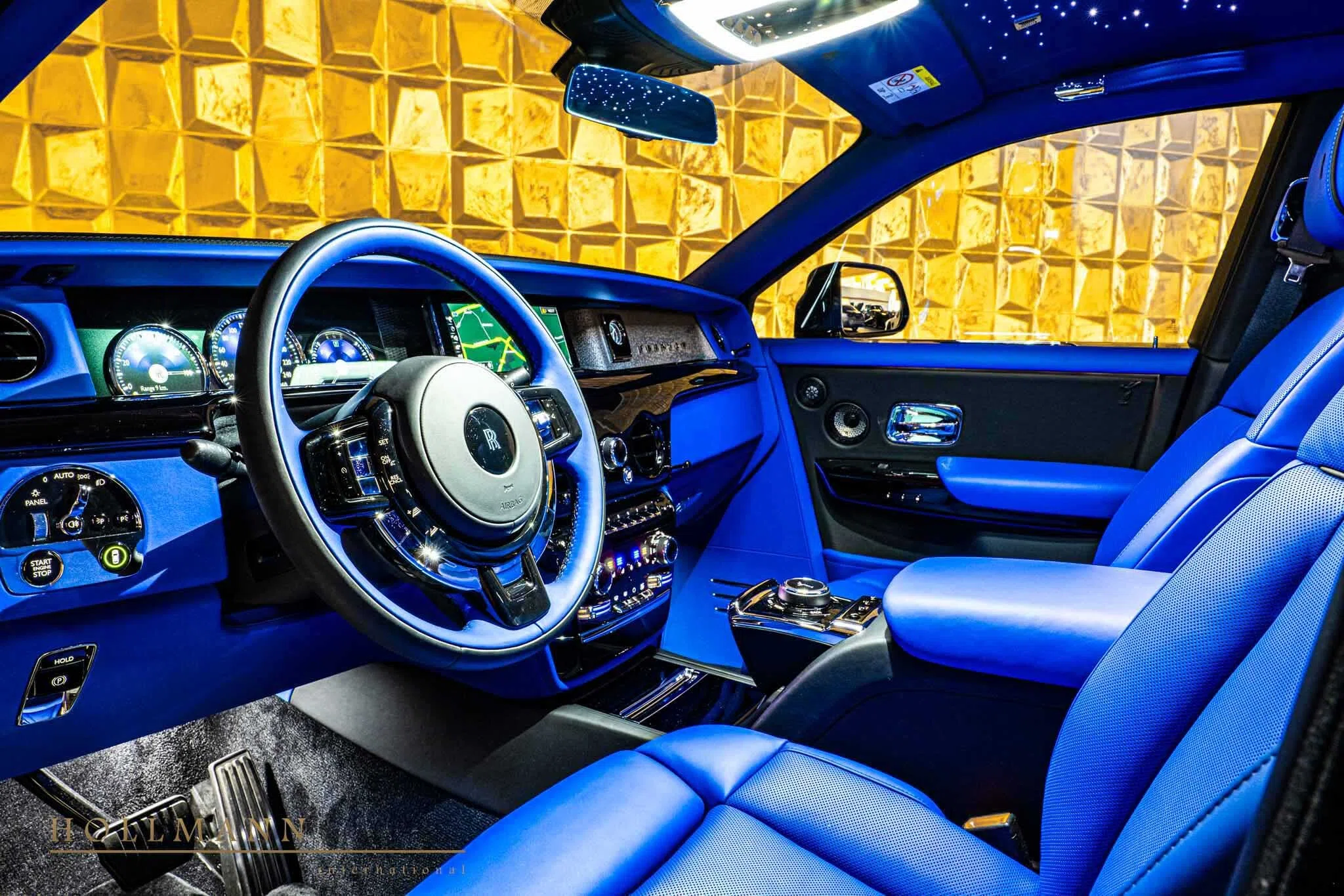 2024 Rolls-Royce Phantom EWB interior, Cobolto Blue
