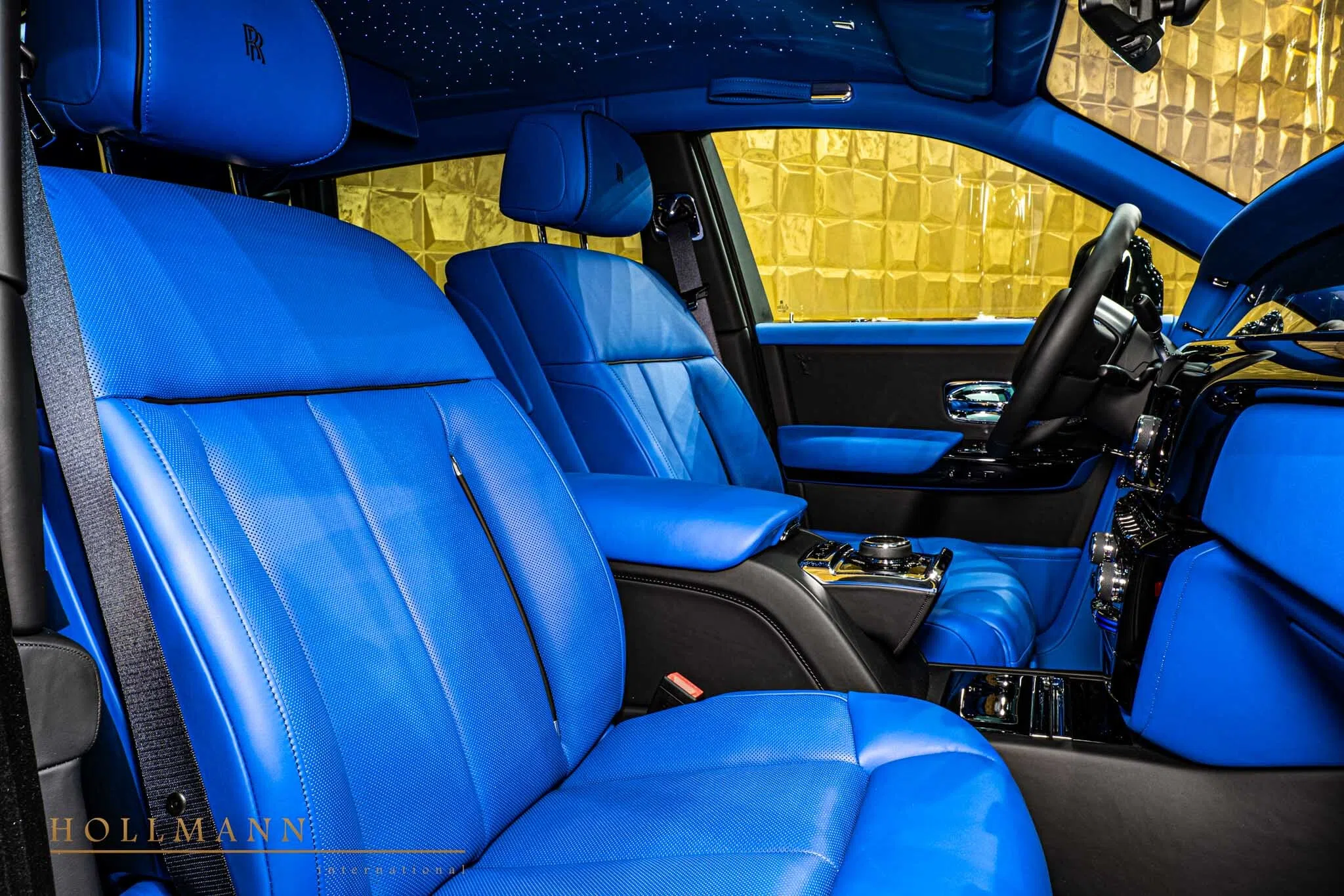 2024 Rolls-Royce Phantom EWB interior, seats, Cobolto Blue